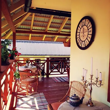 Anna Quarto em Acomodações Particulares *