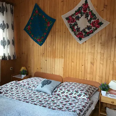 Anna Quarto em Acomodações Particulares