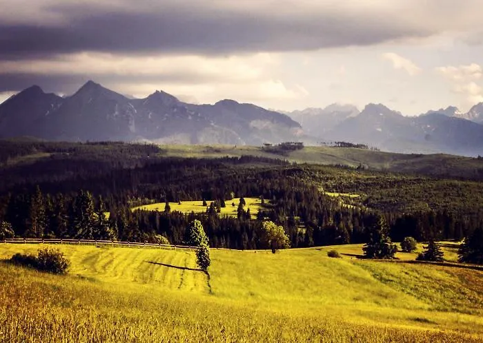 威拉安娜旅馆 * 考斯赛力克
