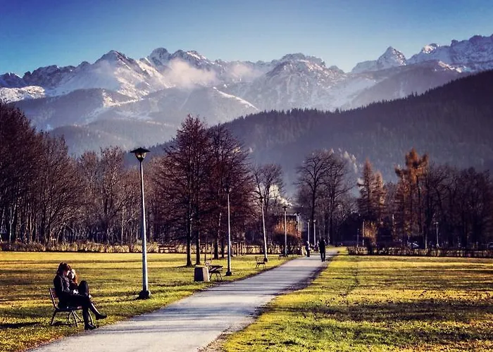 威拉安娜旅馆 *