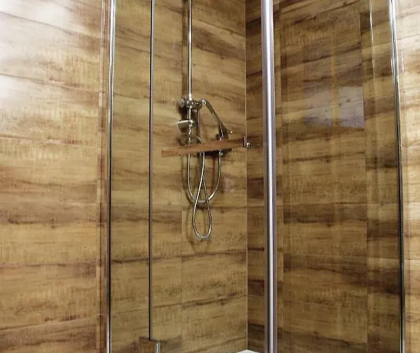 民宿 威拉安娜旅馆 *