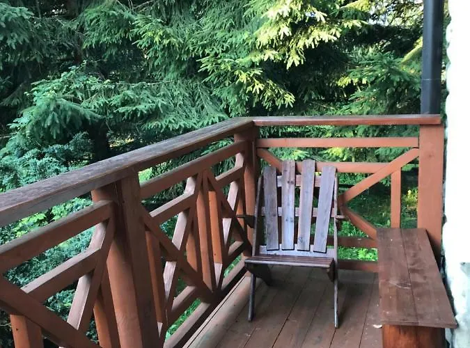 威拉安娜旅馆 *