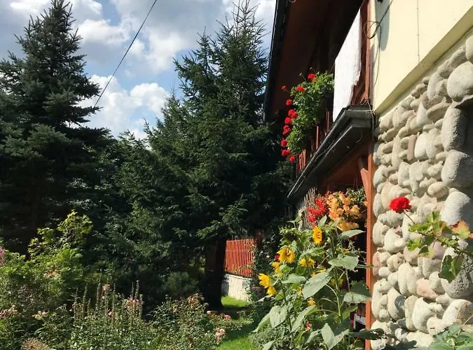 威拉安娜旅馆 *